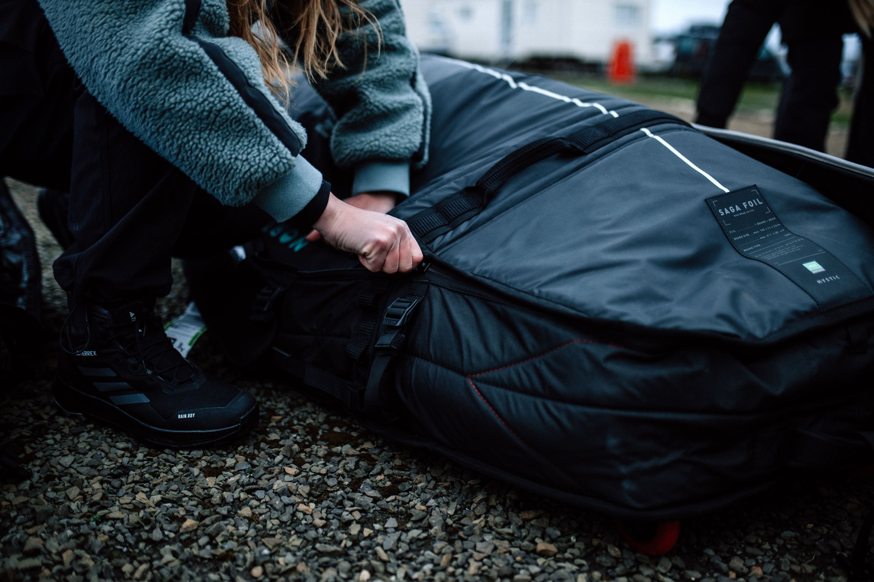 Saga Foil Boardbag | Black